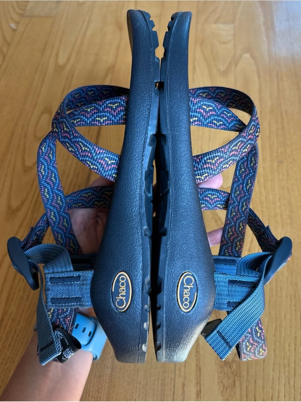 Chaco Women’s Z/1 Classic Sandals Navy Blue Pink Yellow Waves Z1 Shoes Size 9